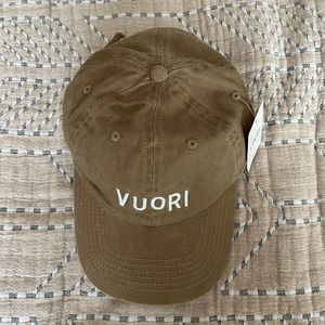 NWT Vuori dad hat